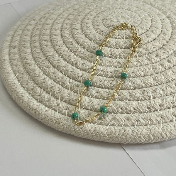 Turquoise beads - slim chain bracelet