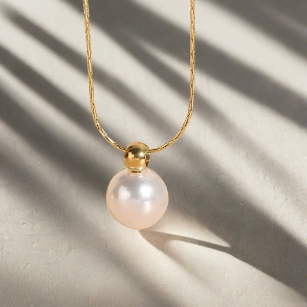 Fresh water pearl necklace
