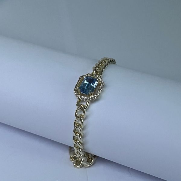 Gold plated chain bracelet - large zircon stone