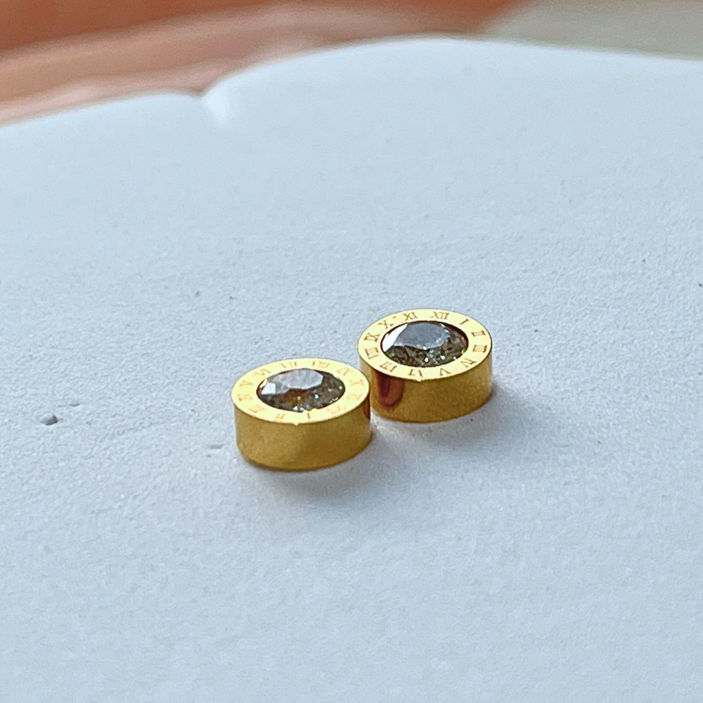 Roman numerals - round stud earrings