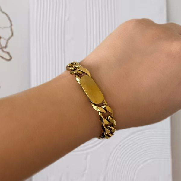 Thick chain bracelet