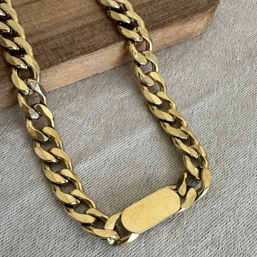 Thick chain necklace