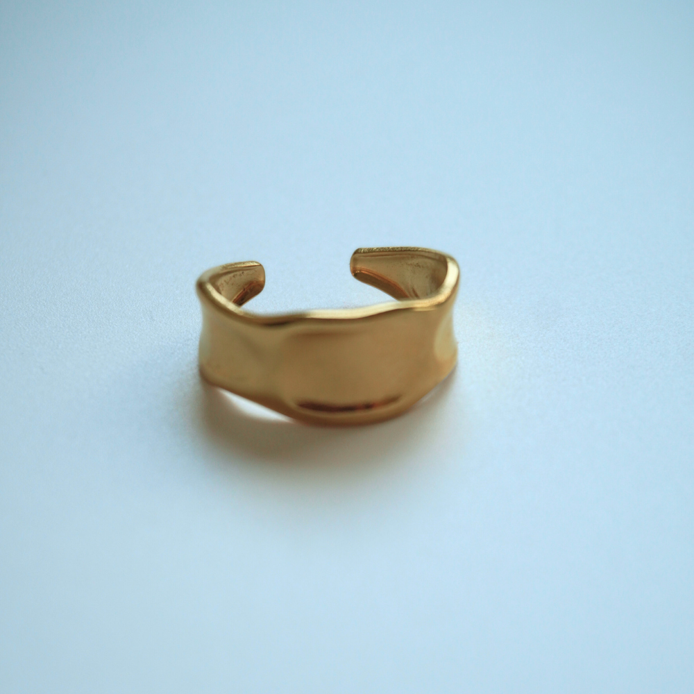 Bold - hammered cuff ring