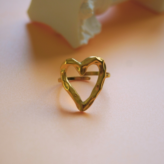 Hammered heart - cuff ring