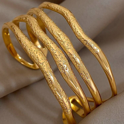 Vintage style chunky bangle