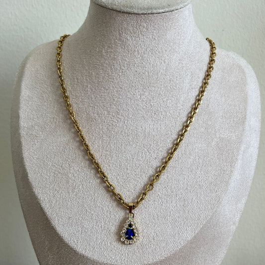 Drop shaped zircon chain necklace