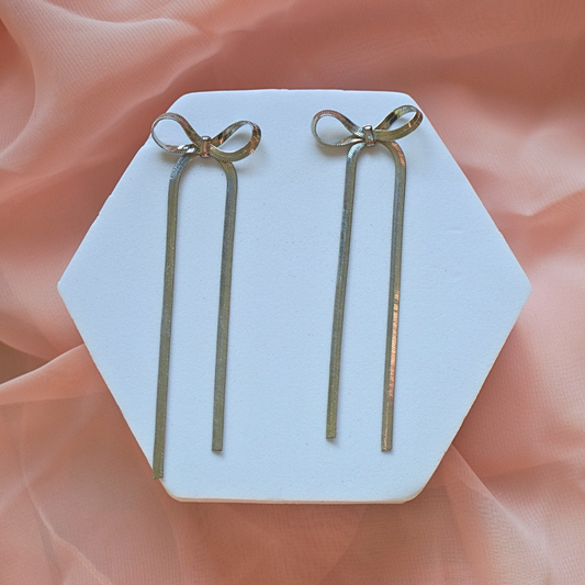 Bow-knot Long stud earrings