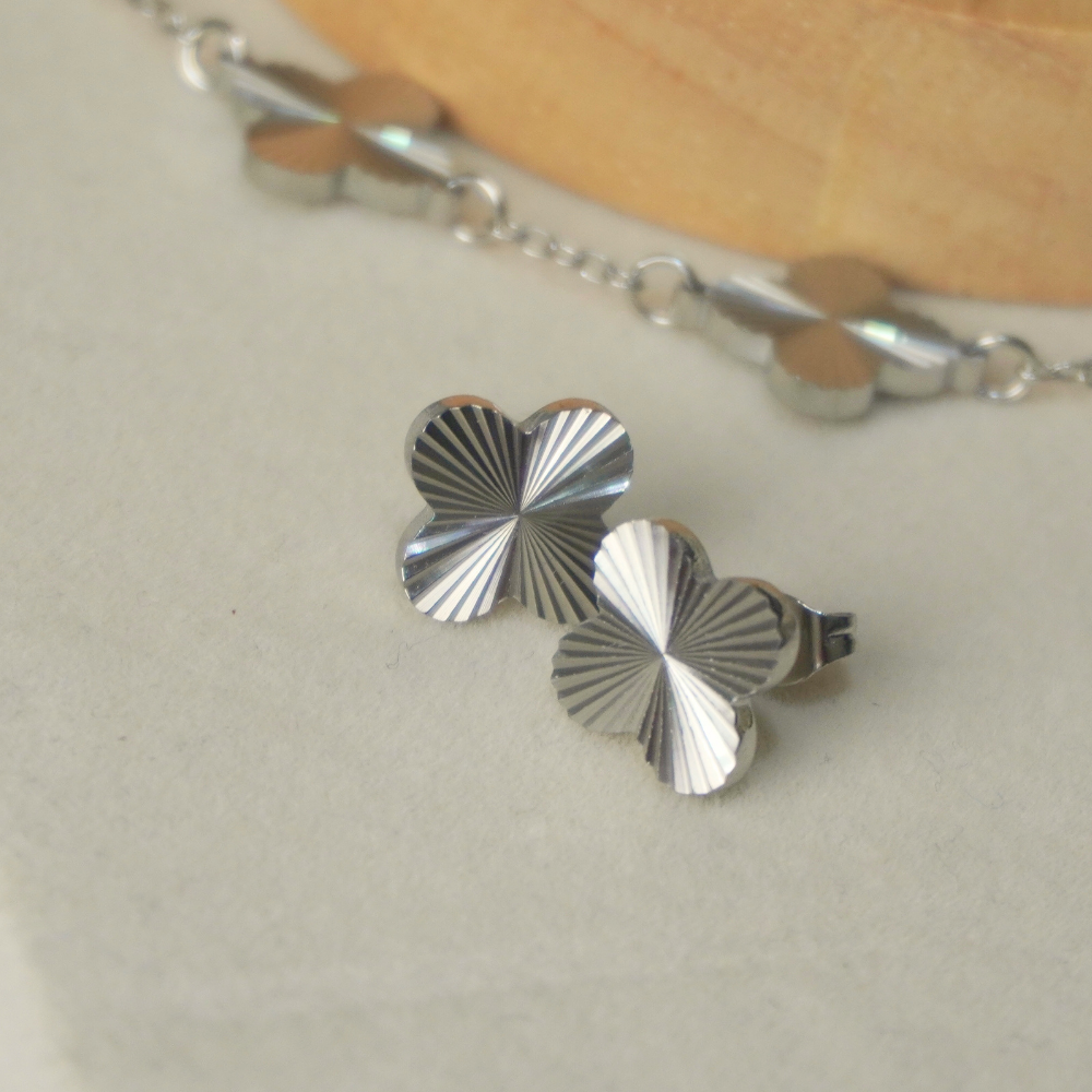 Van Cleef - Four Clover stainless steel jewelry