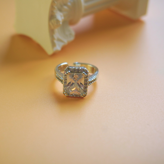 Big rectangle zircon ring