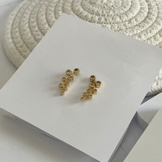 Vines stud earrings